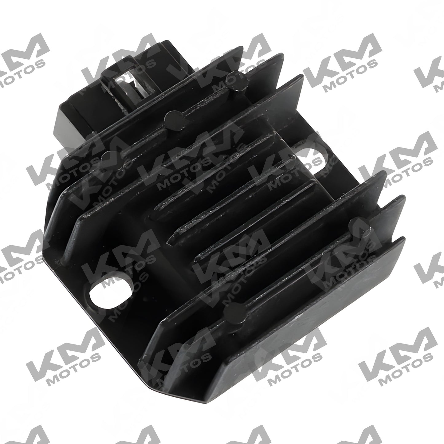 Regulador de voltaje Vort-X 200 de KM Motos, imagen que muestra el rectificador y regulador eléctrico para motocicleta.