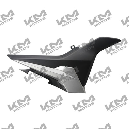 Cubierta de cola negra gris para plásticos de 250Z de la marca Original, con diseño resistente y acabado en gris y negro.