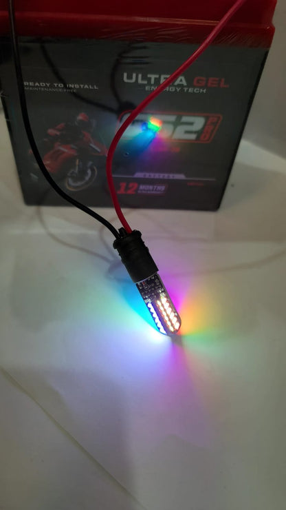Muelitas de colores LED KMS en uso, mostrando luces vibrantes y diseño compacto para proyectos creativos y decorativos.