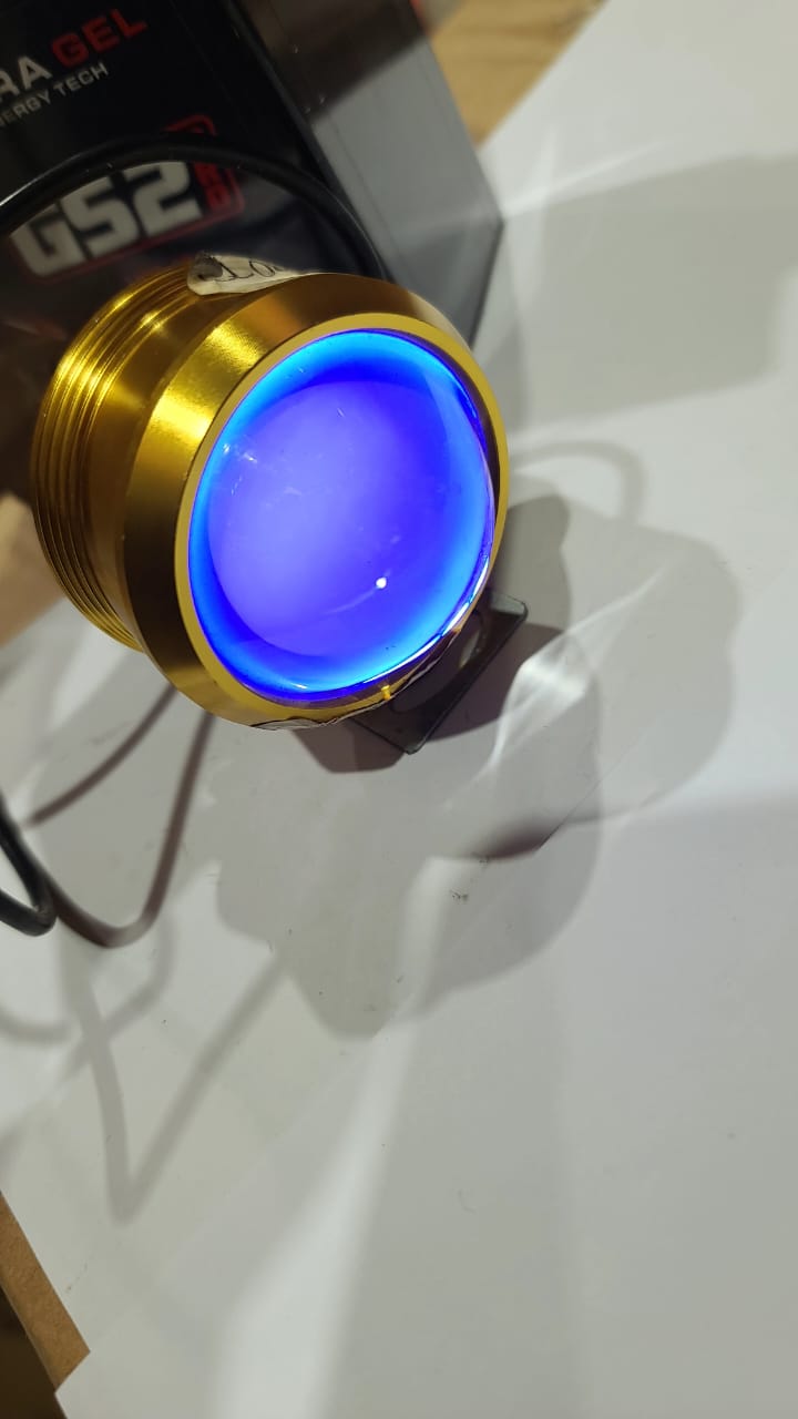 Luz LED ojo/lupa grande con flash de la marca KMMOTOSHN, muestra la lupa con luz brillante y estructura ergonómica.