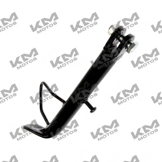 Pata lateral KMMOTOSHN PARADOR 150Z/150SZ, vista de la pieza de metal con acabado en fczaya, para motocicleta.