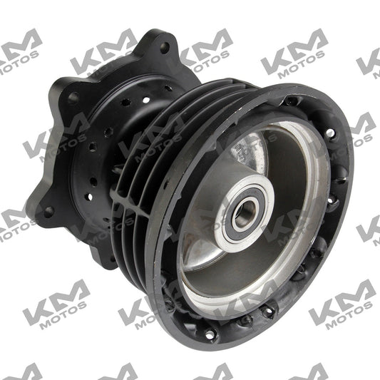 Rueda trasera original Italika para DM150, sistema de ruedas con neumático y llanta en buena condición.