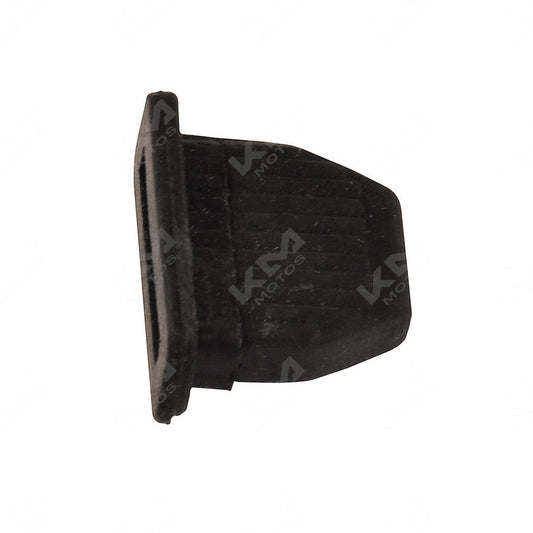 Hule aislante lateral negro para sistema de motor Italika, compatible con modelos F17040108, protección y aislamiento para motor.