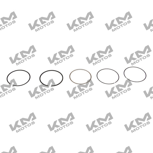 Anillos de pistón originales Italika DM125 en sistema de motor, con detalles metálicos y componentes en la imagen.