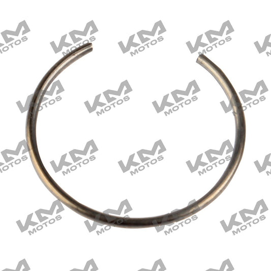 Seguro de pasador de pistón original Italika DM200 ZDM200, componente del sistema de motor, con detalles visibles en la imagen.