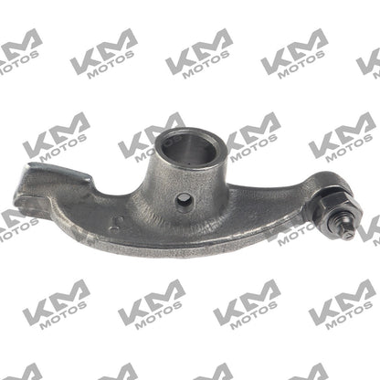 Balancín de válvula brazo impulsor 250Z negro de la marca ORIGINAL, vista cercana del componente mecánico.