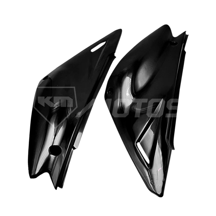 TAPADERAS LATERALES DE GXT NEGRA