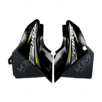 TAPADERA LATERAL YBR125 NEGRO KMS